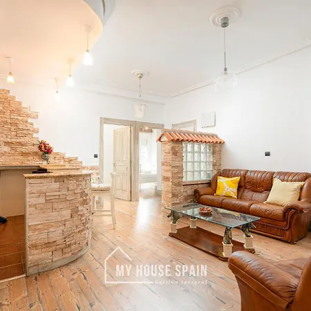 Myhousespain - Piso Reformado En El Centro Gijon Exterior photo